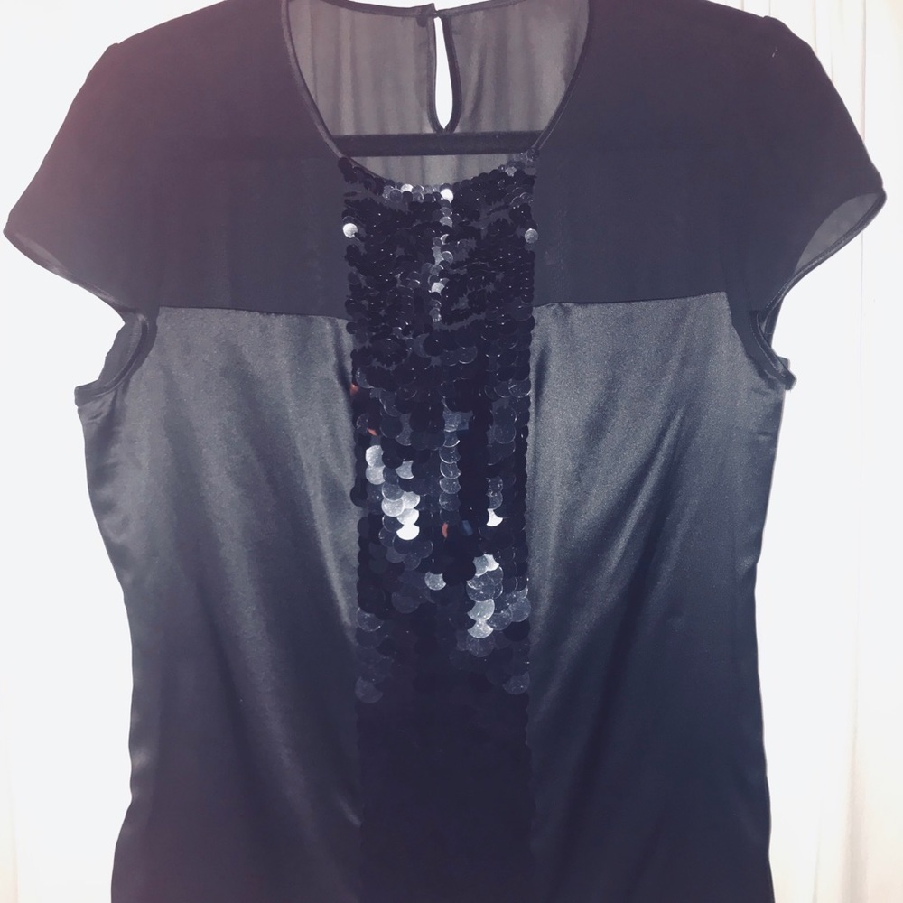 Sequenced blouse, fantastic on is own or layered!